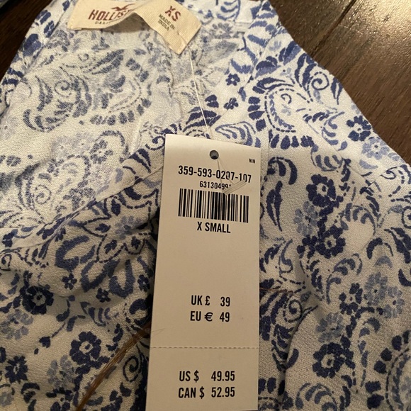 Hollister XS romper never worn - Picture 3 of 3